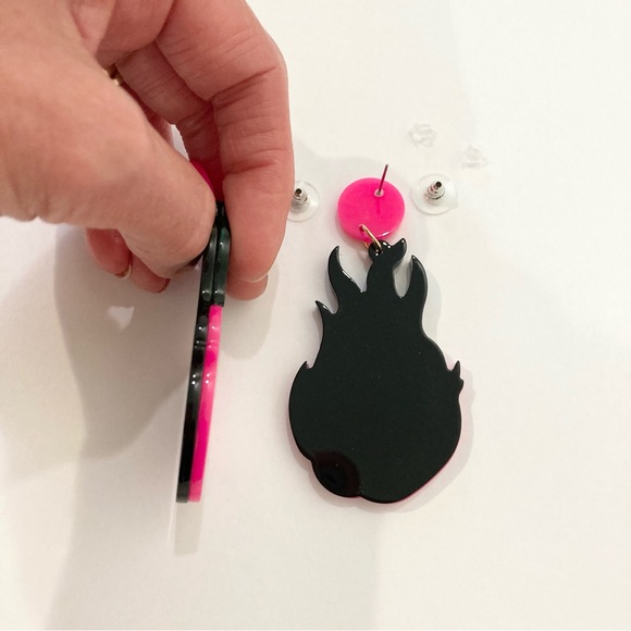 Fruit earrings hot pink Dragonfruit large acrylic dangles summer fruity jewelry - Picture 4 of 6